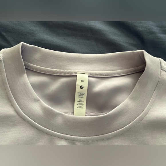 🍋LIKE NEW Lululemon Softstreme Faint Lavender Perfectly Oversized Crop Crew - 10 - Picture 8 of 11